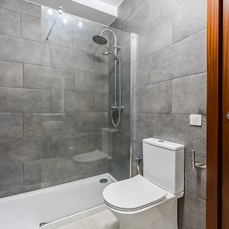 بيت للعطل Ocean Dream House أذيخي
