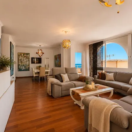 Ocean Dream House בית נופש אדחה